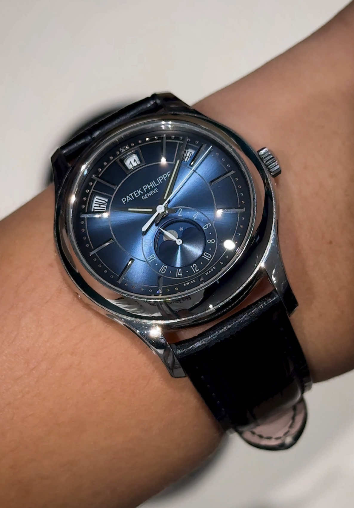 ✨PT 5205G ANNUAL CALENDAR MOON PHASES- Đã được trang bị khoá hoa thị 💙 📸Video được tạo từ DT WATCH TEAM 🫶🏻.                                #dtwatch #dtwatchvn #dtwatchhanoi #dtwatchsaigon #dtwatchteam #watch #luxurywatch #xuhuong