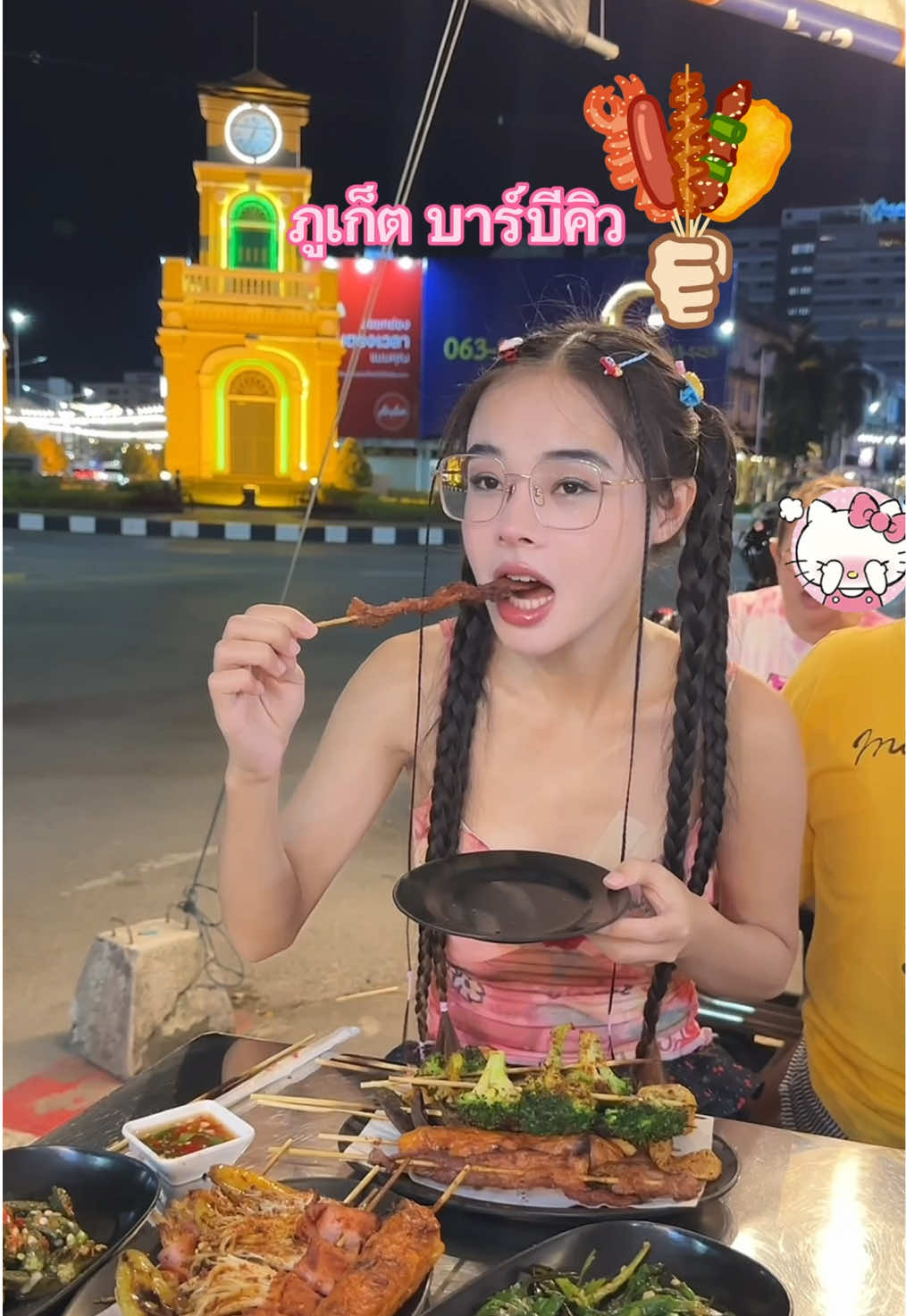 เธอทานบาร์บีคิวเกือบ 20 ชิ้นในครั้งเดียว🤣🍖😂🌝#funnyvideos #funnygirl #thailanguage #food #for #foryour #tiktokพาเที่ยว #fypp #fly 