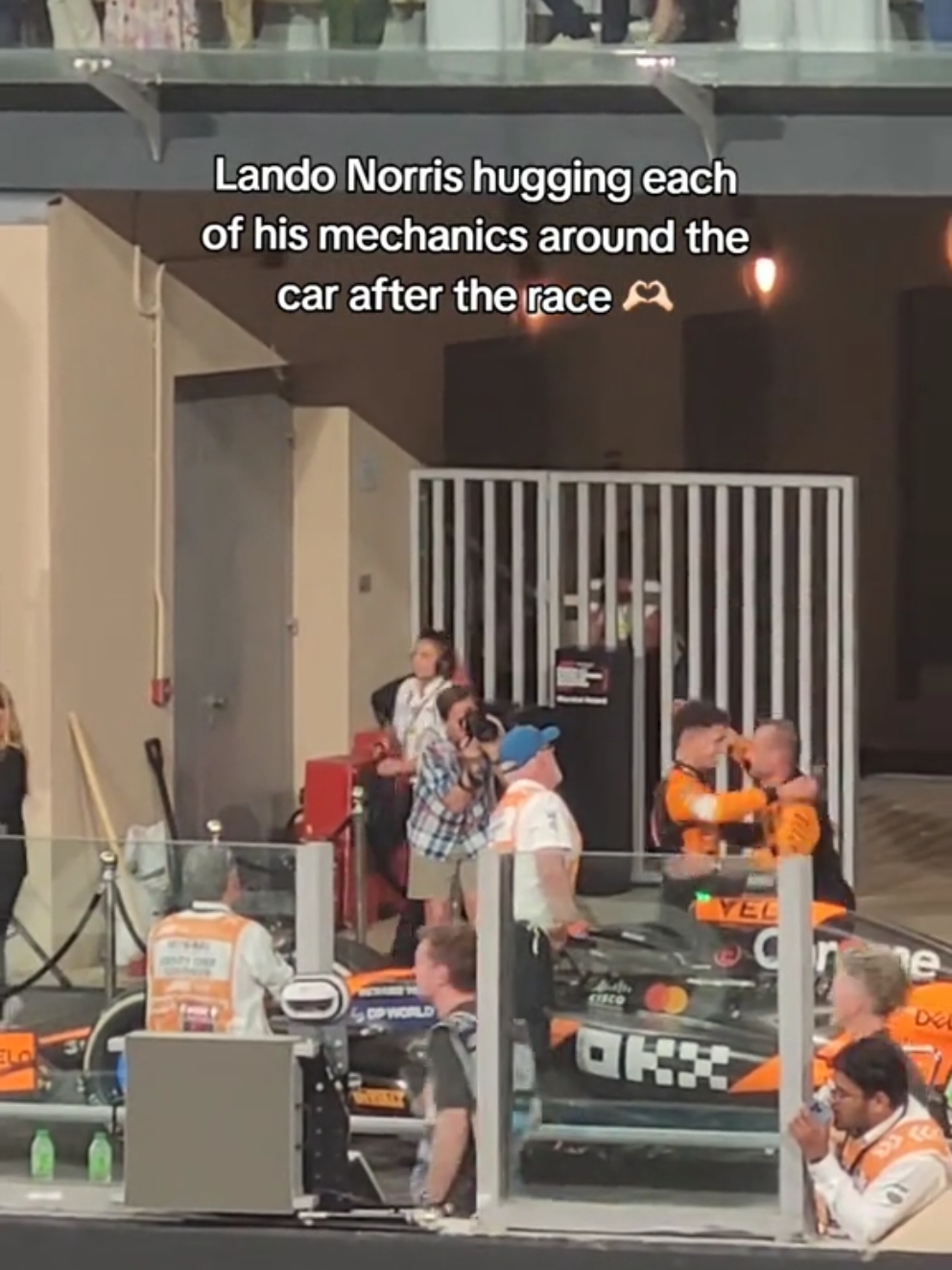 Such a kind soul . . #f1 #formula1 #fy #fyp #f1race #ln4 #landonorris #abudhabi #abudhabigp 