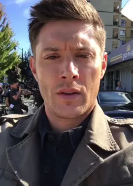 A sunny day at the office brings out the #spnfamily. Thanks for gettin a tan with me today, y'all.