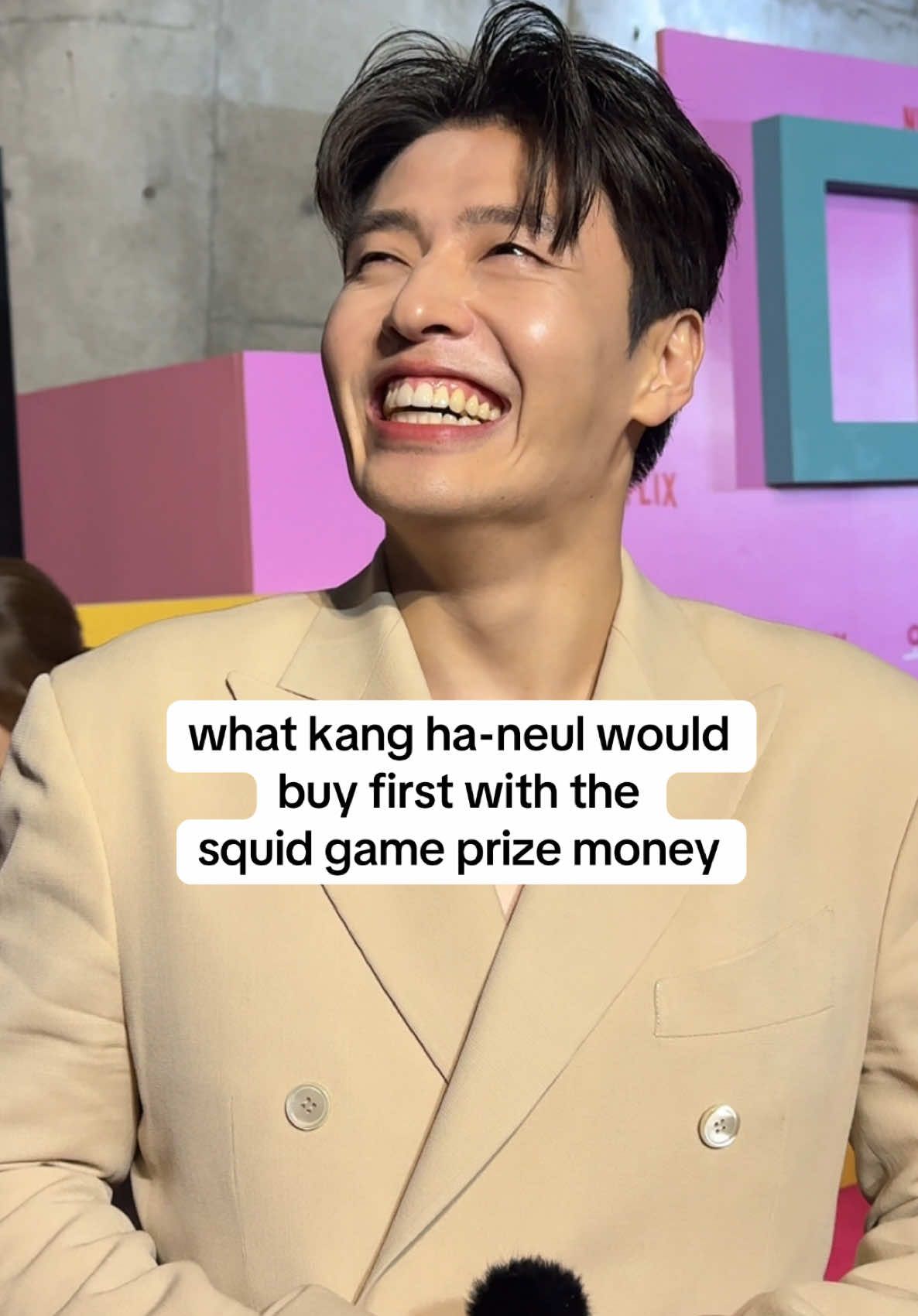 kang ha-neul was stumped so he looked around for an answer 😭😭  #squidgameseoul #squidgame2 #kanghaneul #kanghaneulsquad @Netty @Squid Game Netflix 