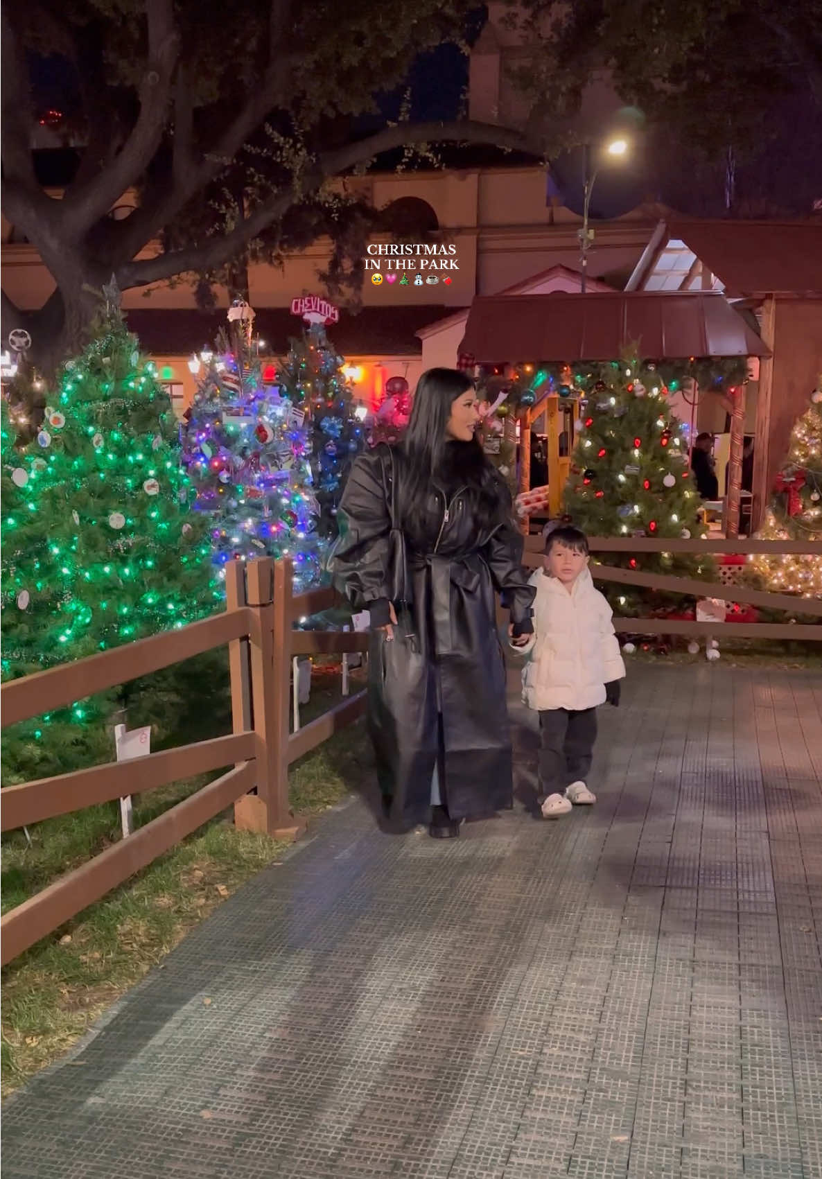 core memory made visting a park with everything christmas! SO SPECIAL 🥹😭💗🎄⛄️☕️🍫 #foryou #momtok #MomsofTikTok #toddlermom #christmas #christmasinthepark #christmasvibes #christmasmemories #christmastiktok #christmasseason #comewithus #sanjose #sanjosechristmaspark #coremememories 