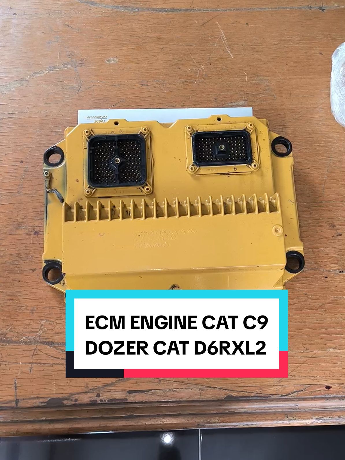 ECM ENGINE CAT C9  DOZER CAT D6RXL2  Harga : Rp.20.000.000 CP : 087780118562 (ZAMAN) #fyp #lab #LAB #lapakalatberat #lapakalatberatlab #alatberatindonesia #heavyequipment #heavyweight #operator_excavator #operatormuda #operator #mekanikmuda #mekaniktiktok #mekanik #engine #engineer #engineering #hitachi #komatsu #caterpillar 