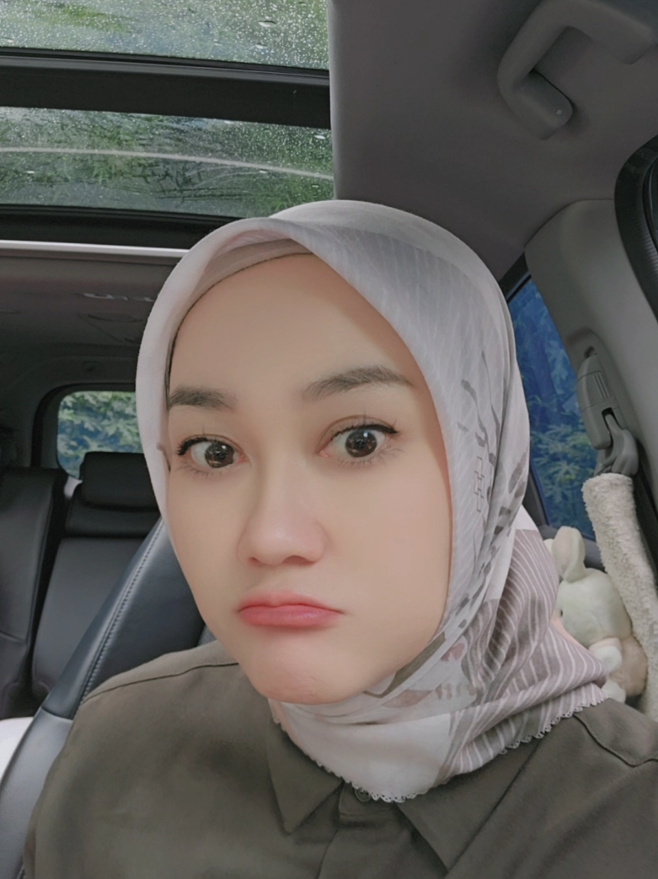 biar santetnya nyasarrr baaang 🤣 #tiktokhiburan #videolucungakak #videongakak #hiburanemak2 #videolucu #tiktoklucu #tiktokmenghibur #tiktokbodor 