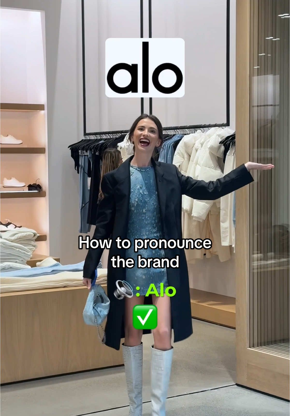 How to pronounce the brand Alo correctly