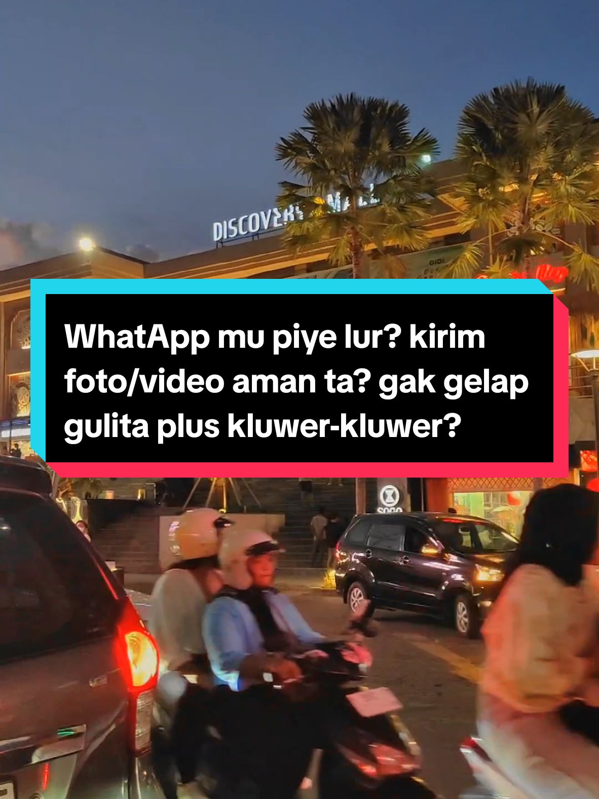 Jane WhatApp iki lagi ngopo se? ono masalah opo? mbok kene crito karo aku. Duh, kesabaranku setebal tisu dibagi dua ngene kok ngirim foto/video ae dadak layar e peteng ndedet tur suwi pisan. #whatsapp #whatsappwhatapp  #whatappstatus  #whatapps  #whatappisthis  #whatapps_status  #trouble #WA  #watrouble  #gangguan  #fyppppppppppppppppppppppp  #sarangfyp  #viraltiktok  #videoviraltiktok  #videoviral 