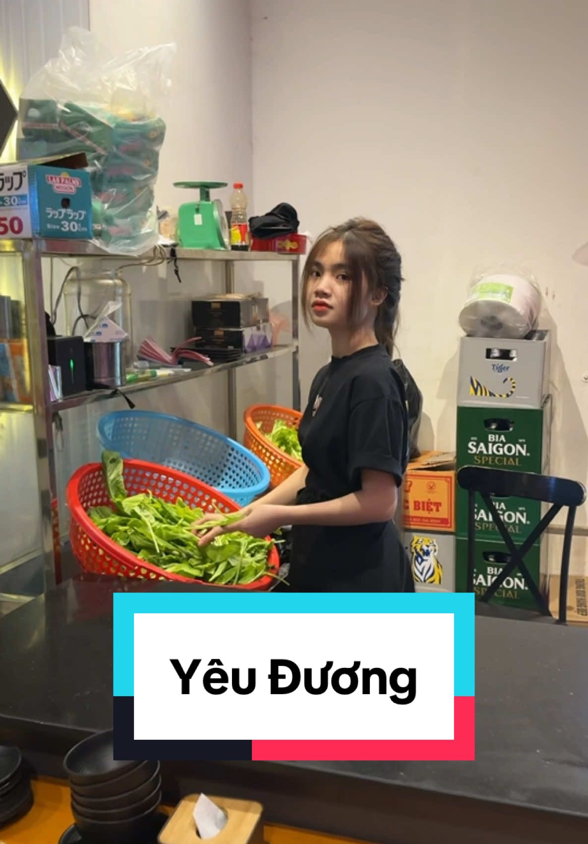 Nhân viên nhà hàng yêu nhau?? #nuongmono #phoanbeo #LearnOnTikTok #nuongthanhoa 