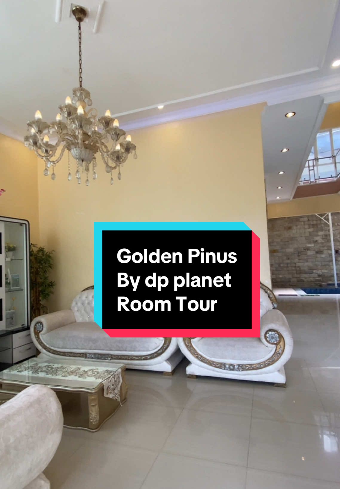 Golden pinus by dp planet Info dan reservasi : 081233330202 #fyp #fyp #dpplanetvilla #goldenvilla #villamurah #villadibatu #villakeluarga #goldenpinus #villagoldenpinus 