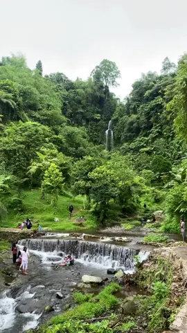 camping pinggir sungai  #curugsawercidahumanglid #campingpinggirsungai #campibgcidahu #pesonaairterjun . . . . . . . . . .   . . #pesonakabut #campingsukabumi #campingground #pesonaairterjunindonesia #camping #nature #pesonaalam #curug #pesonakabut#videoviral #fyp #wisatajawabarat 