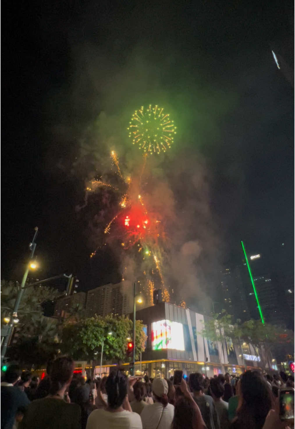 BGC Fireworks. Andaming tao.  #bgc #bonifacioglobalcity #bgcfireworks #fyp #foryou