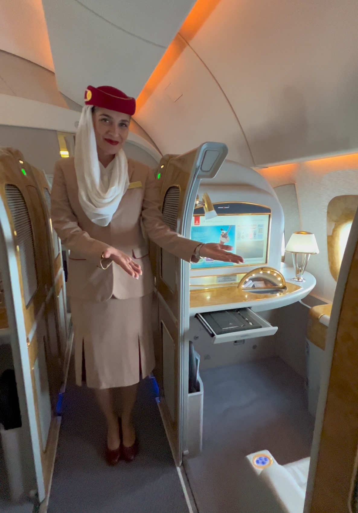 Flying first class with Emirates🥂