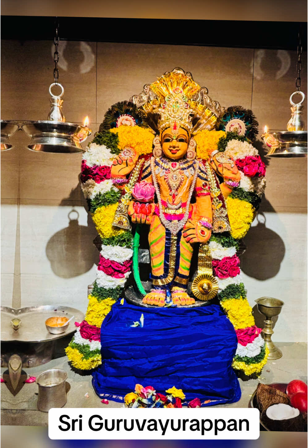 Sri Vairavimada Kaliamman Temple  #vairavimadakaliamman #kaliamman #omsakthi #Sri PeriyachiAmman #SriAngalamman #SriDurgaiamman #SriVinayagar #SriMurugan  #Muneeswaran #Ayya #Muniandi  #Sri Maduraiveran  #kavaltheivam #karupusamy #munisvaran_aiyan_tunai #aiyan #Ayyappan #SriViswanathar #SriAngalamman #srikalyanasundareswarar #Srikokilambal   #Sri Guruvayurappan #swami ayyapan           #SwamiyeSaranamAyyappa🫶🏾🫶🏾🏹 🐅  #Prayers #Blessing  #Lovetoshare #photography  Sri Vairavimada Kaliamman Temple  Address : 2001 Lorong 8 Toa Payoh Singapore 319259 YouTube: https://youtube.com/@cybertamilrocks?si=_qj4IaIUo_Xx8mgc TikTok: https://www.tiktok.com/@tamilchelvan_tc?_t=8owvlibAEPB&_r=1 https://www.instagram.com/tamilchelvan_tivathas?igsh=MWdsYzh3bG9oYms3NQ%3D%3D&utm_source=qr