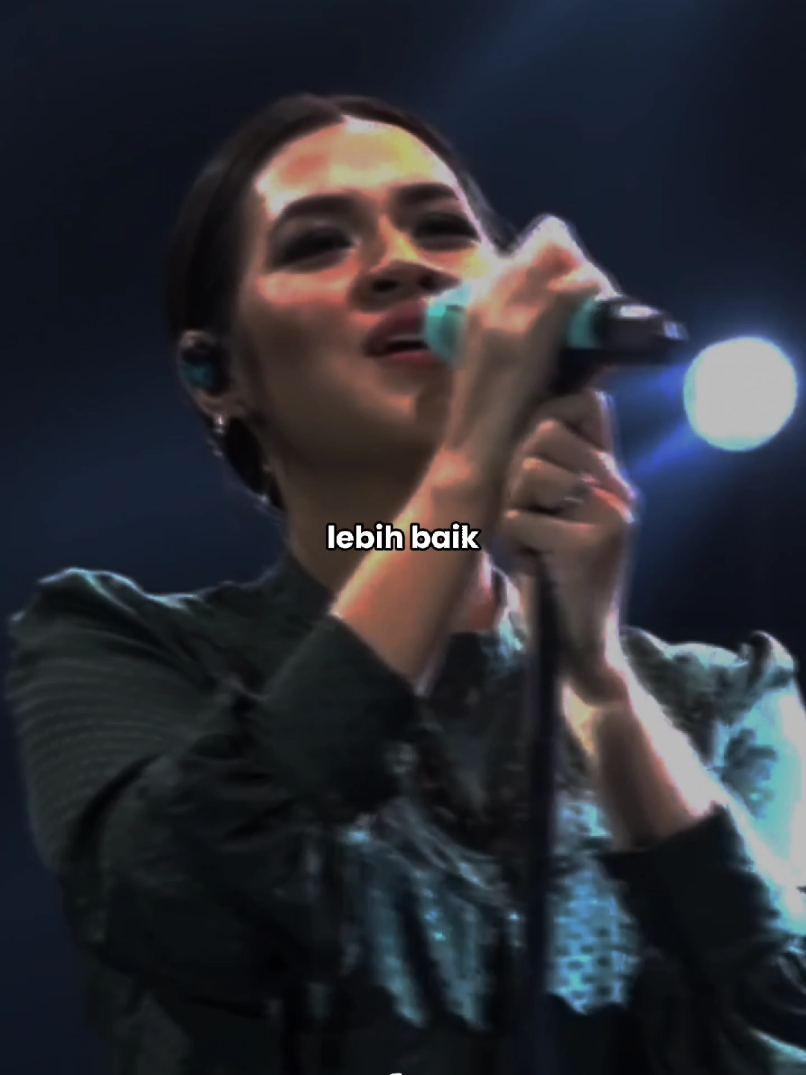 ini serius desember kita usai ? 🎙️: @raisa6690 - Usai Di Sini #UsaiDisini #Raisa #Usai #Desember #2024 #LaguSad #LaguGamon #Selesai #PutusCinta #LaguBaper #Youtube #Tiktok #Spotify #LirikLagu #LirikMusik #LaguIndonesia #Viral #Senandung #Cerita #Lagu #Musik #RuangMusik #LaguViral #LaguTop #SenandungCerita #ForYouPage #FYP 