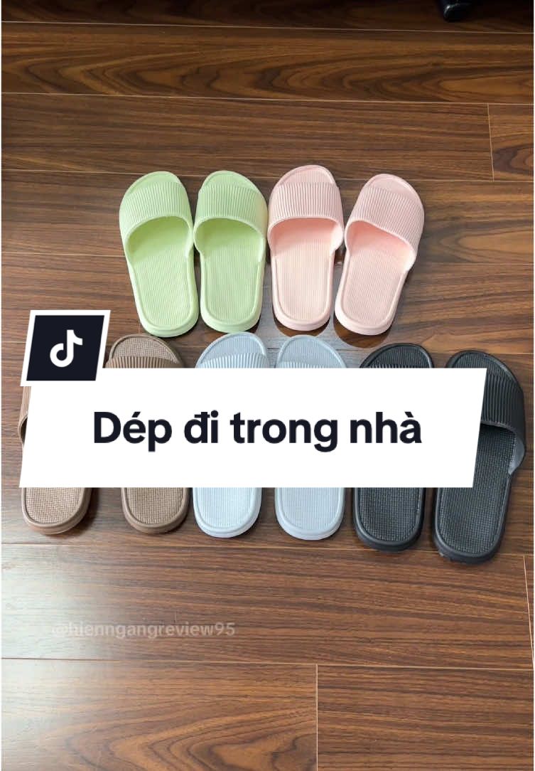 Trời lạnh trời nồm ẩm thì không thể thiếu dép đi trong nhà nha mọi người #depditrongnha #depditrongnhatam #depditrongnhamuadong #review #hienngangreview✅ #xuhuong #viral 