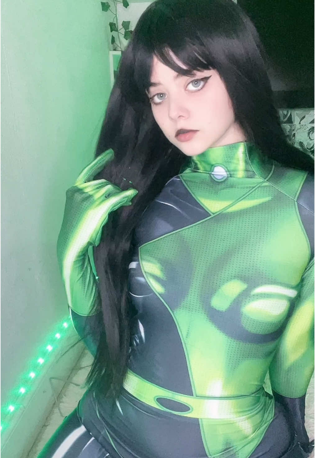 No pense que shego me gustara tanto hasta que hice este cosplay 😭🫶🏻😳 #shego #shegocosplay #kimpossibleshego #cosplay #cosplayer #cosplaygirl #cosplayers #cosplaytiktok #cosplaymakeup 