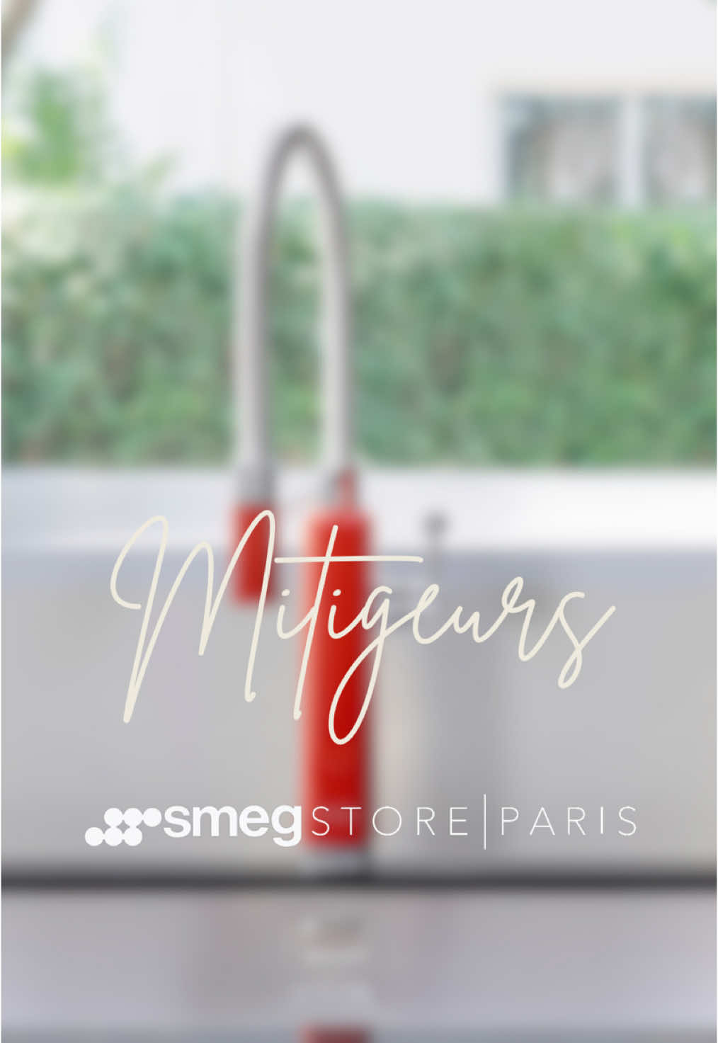 Chez Smeg, le rétro s’invite jusqu’à votre évier. ✨💧  La seule question ? Quelle couleur fera battre votre cœur ?  🥰 Découvrez les mitigeurs au Smeg Store Paris ✨ #smeg #homedecor #smegappliances #DesignAnnées50 #smegstyle #decorkitchen #kitchendecor 