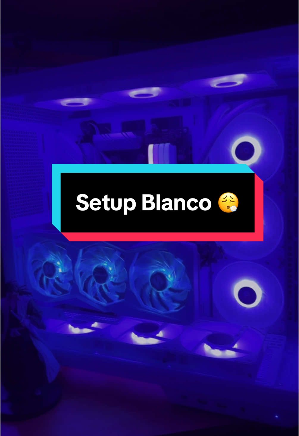 La Mayoria del Setup Blanco🤍😮‍💨 #msibuild #msi #pano100L #pcbuild #amdbuild #pcgaming #setupgaming #razerlatam #razergaming #streamer #streamerlatino #urrutia94_ #elsalvador 