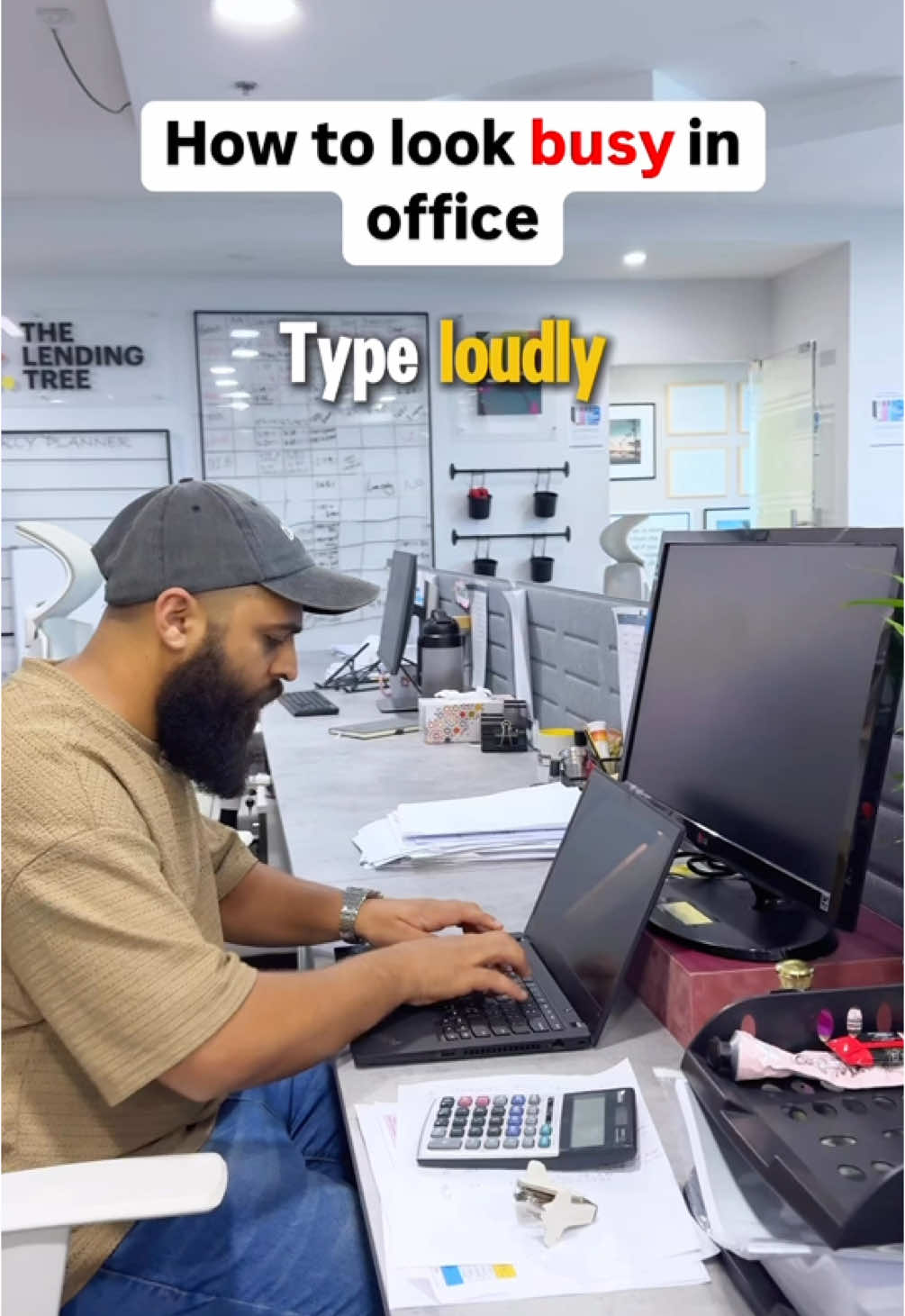 Look busy do nothing😂 . . . #lookbusydonothing❗️ #busy #actbusy #donothing (office, funny, memes, funny memes, office memes, officefun)