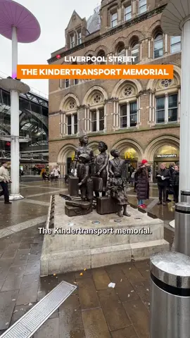 Today marks the anniversary of the first Vienna Kindertransport in 1938. This memorial at Liverpool Street Station honours the 10,000 Jewish children who fled Nazi persecution, leaving behind their families for safety in Britain. Sculpted by Frank Meisler, who himself arrived in Britain on the Kindertransport. It’s a powerful reminder of courage, loss, and the importance of compassion in the face of crisis.