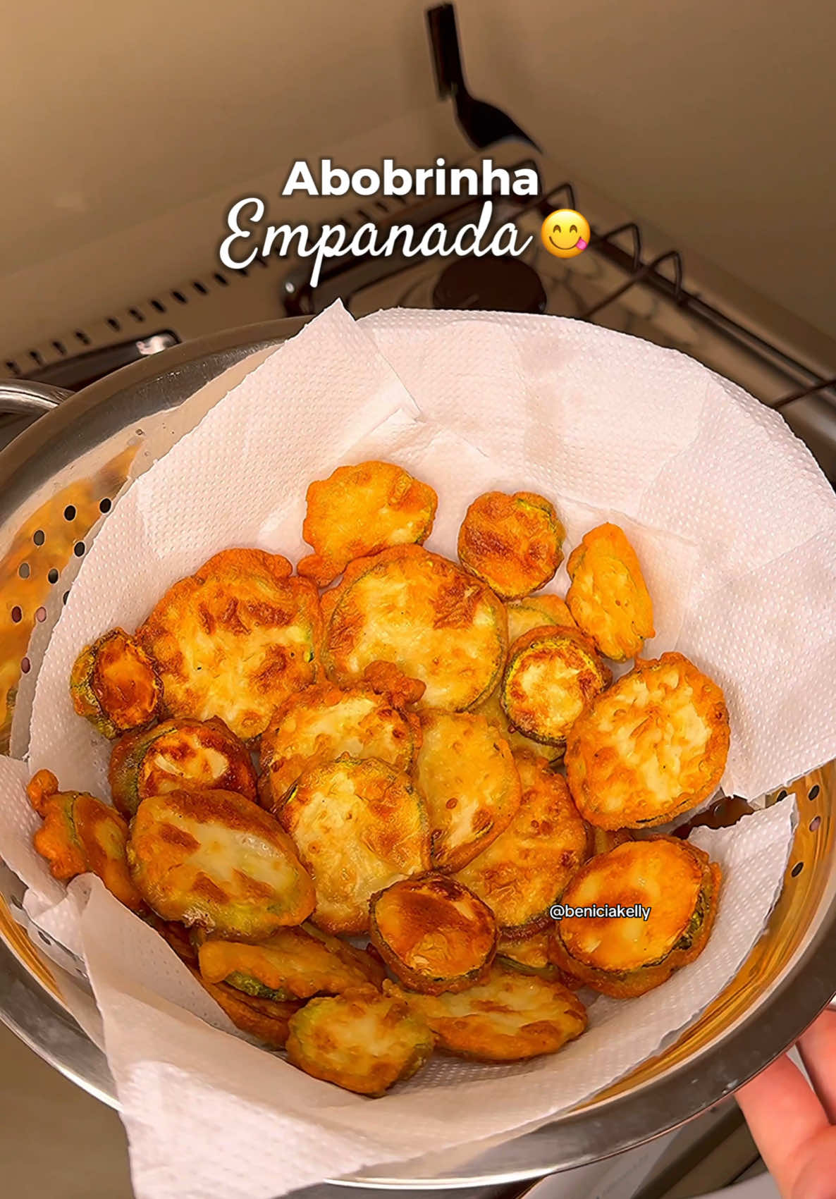 Abobrinha Empanada Crocante e Deliciosa! 😋  #abobrinha #receita #fyp #cozinhando #comida 