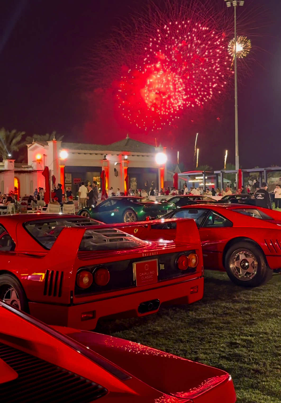 Ferrari F40😍 #ferrari #f40 #ferrarif40 #f40ferrari #ferrarimoments #ferrariclassic #ferrarifriday #casa #casaferrari #abudhabi #f1 #ferrarilovers #ferrarifans #classic #classicsupercar #supercar #fyp #explore #viral #uaecars #trending #xybca