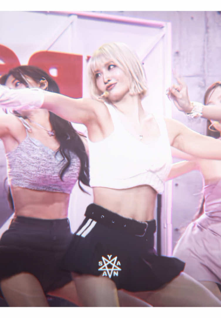 Getcha getcha bby #syan_a #kpopedit #momo #momoedit #twice #twicestrategy 