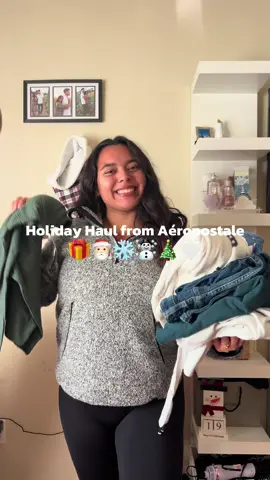 Get ALL your holiday gifts & shopping done in a one stop shop at @Aeropostale ❄️☃️🎁🎄🤍✨  #AeroForAll #Partner @Intern Queen #Vlogmas #vlogmas2024 #christmascountdown #christmasshopping #FreshForWinter #holidayhaul #GODISGOOD #latinacreator 