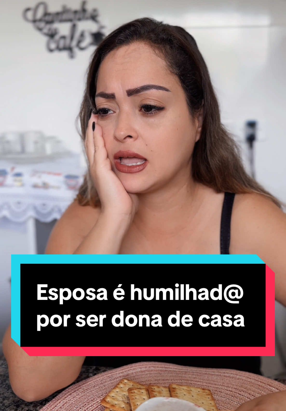 Esposa é humilhad@ só porque trabalho em casa e não trabalha fora …#ananovelinhas #viraliza #viral_video #familia #novelinhas #mulher #casal #esposa #beleza #casamento 