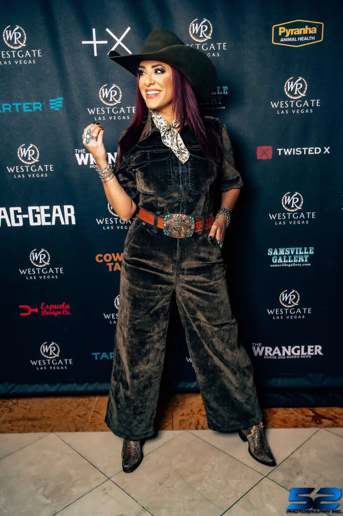 @lasvegasnfr day 4 outfit — I’m feeling it yall so it was a one outfit kinda day 🌵 #nfrfashion #nfrstyle #nfr #nationalfinalsrodeo #cowgirloutfit #rodeofashion #westernlifeandstyle #cirodeorunway #legendaryvegasrodeo #cowboysandindiansmagazine #vegas #lasvegas #westernfashion #westernstyle #westernlifestyle #vintagewesternwear #vintagewestern #cowboys #cowboyboots #texasgirl #cowgirlhat #cowgirlboots