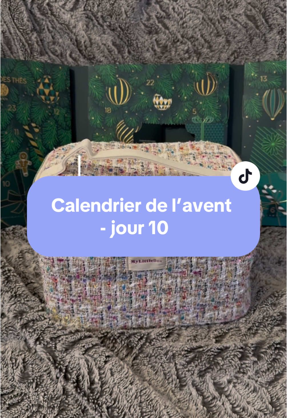 Jour 10 du calendrier de l’avent 🎅🏼🎄✨  💄Le Rouge français : primer-base mascara, certifié bio, vegan  🌿 Genmaicha yama : thé vert et riz grillé  #adventcalendar #calendrierdelavent #mylittlebox #palaisdesthes #christmas #christmastime #noel #rougefrancais 