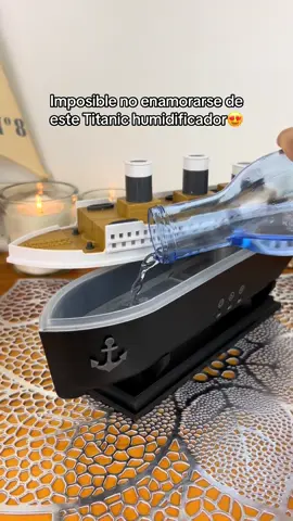 Mi novio me regaló este barco humidificador y no puedo estar más encantada. Es como tener el Titanic en casa.Es un regalo súper original, perfecto para estos días de frío. Además, queda genial como decoración. ¿Quién iba a pensar que un barco podía traer tanta calma? #humidificador #ansiedad #relax #calma #regalo #titanic #decoracionhogar #regalonavidad 