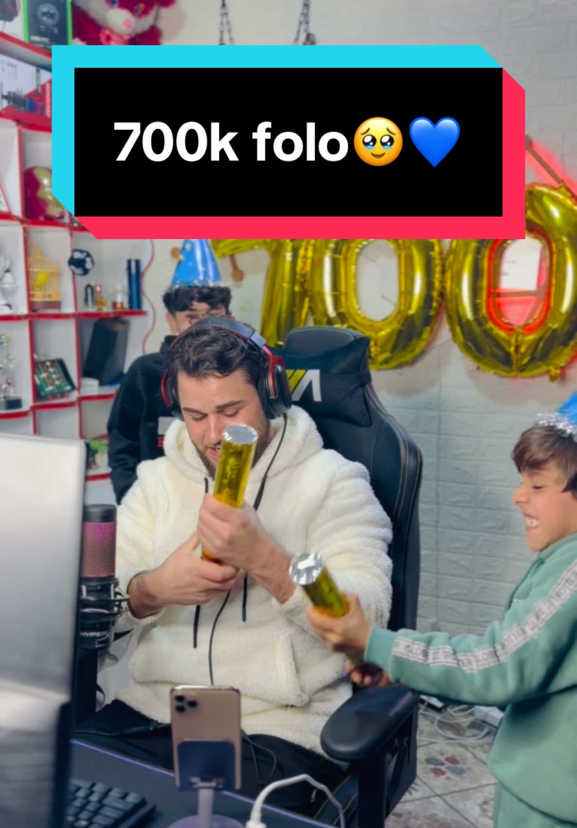 سوپاس بۆ خوای گەورە و سوپاس بۆ هەموتان💙🥹#CapCut #foryou #foryoupage #tiktok 