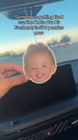 These are soooo cute & smell amazing! #customairfreshener #airfreshener #caraccessories #chritsmasgift #tiktokshopholidayhaul #falldealsforyou #tiktokmademebuyit 