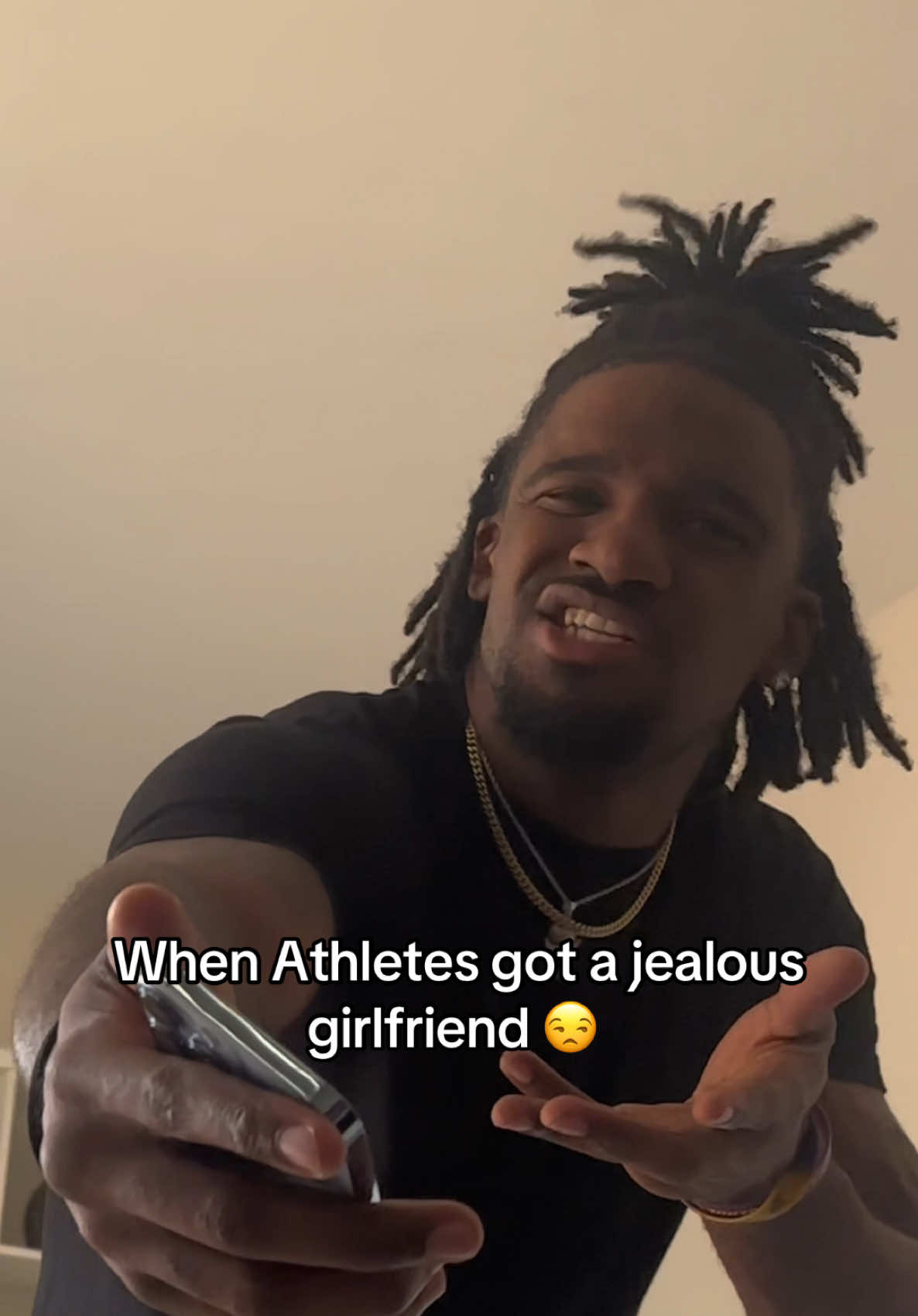 Why she hating? #basketball #athlete #girlfriend #Relationship YT:Beloti44