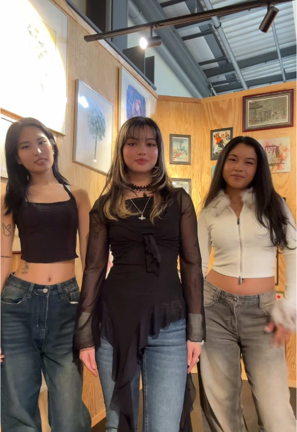 This trend with my girls 🥹 @♡ #trend #fyp #OOTD #hskt #trio #powerpuffsgirls #asian 