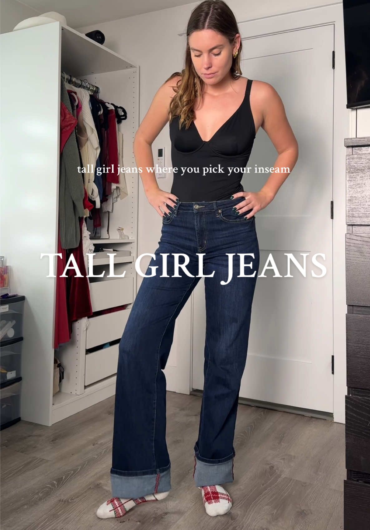 straight leg jeans that are trendy for TALL GIRLS #tallgirlfashion #straightlegjeans #tiktokshopholidayhaul #TikTokShopCreatorPicks #giftsforher #GiftGuide 