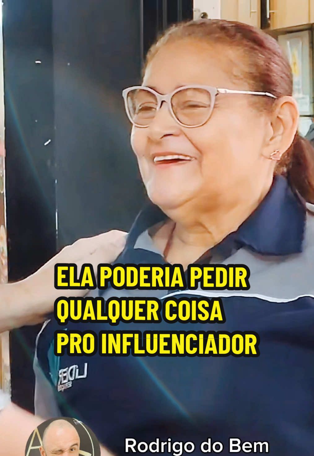 ELA PODERIA PEDIR QUALQUER COISA  PRO INFLUENCIADOR