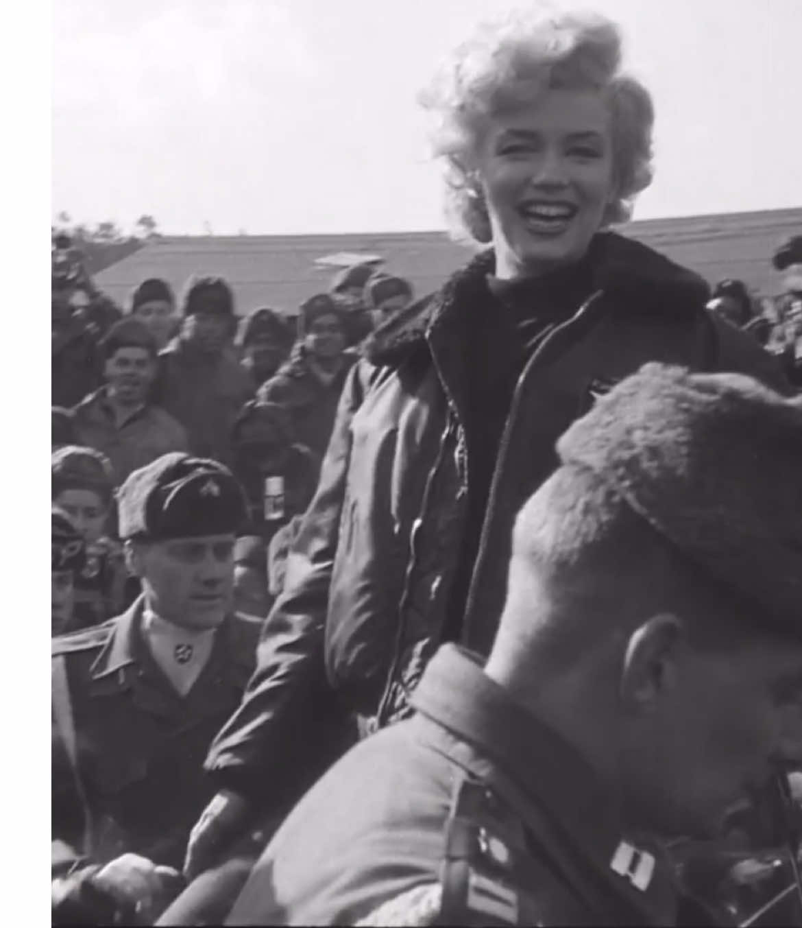 Marilyn Monroe during her visit to the American troops, Korea, February 1954.  #marilynmonroe #korea #50s #fyp #oldhollywood  