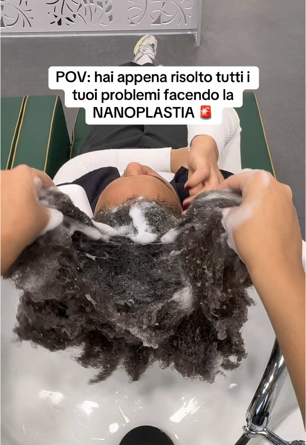 Nanoplastia su riccio afro capelli asciugati con solo io phon!!! Per info e costi 📞3510846299 IG:washa_haircare_bologna #nanoplastia #capellilisci #GlowUp #hairtok #bologna 