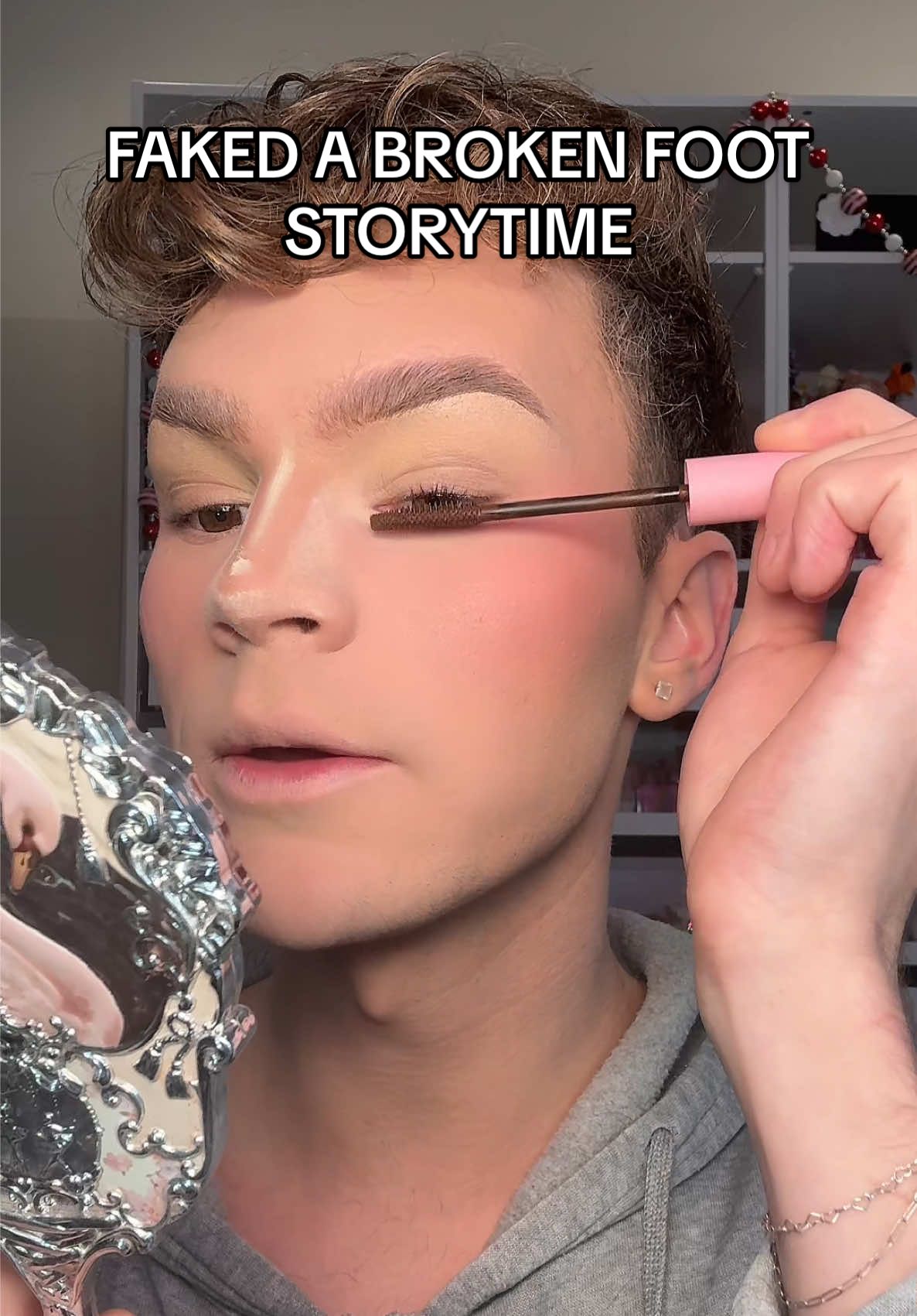 Why was I like this as a child!? #storytime #grwm #makeup #makeuptutorial 