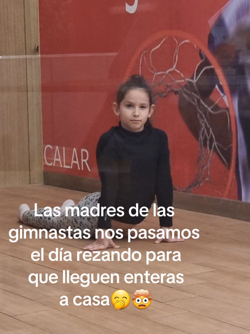 ¿Que gimnasta no ha hecho gimnasía en el parque de un McDonald?🤣🤣🤣 #paratiiii #gimnasia #gimnasiaritmica #gimnastic #gimnastics #paratiiiiiiiiiiiiiiiiiiiiiiiiiiiiiii #humor #madreehija 