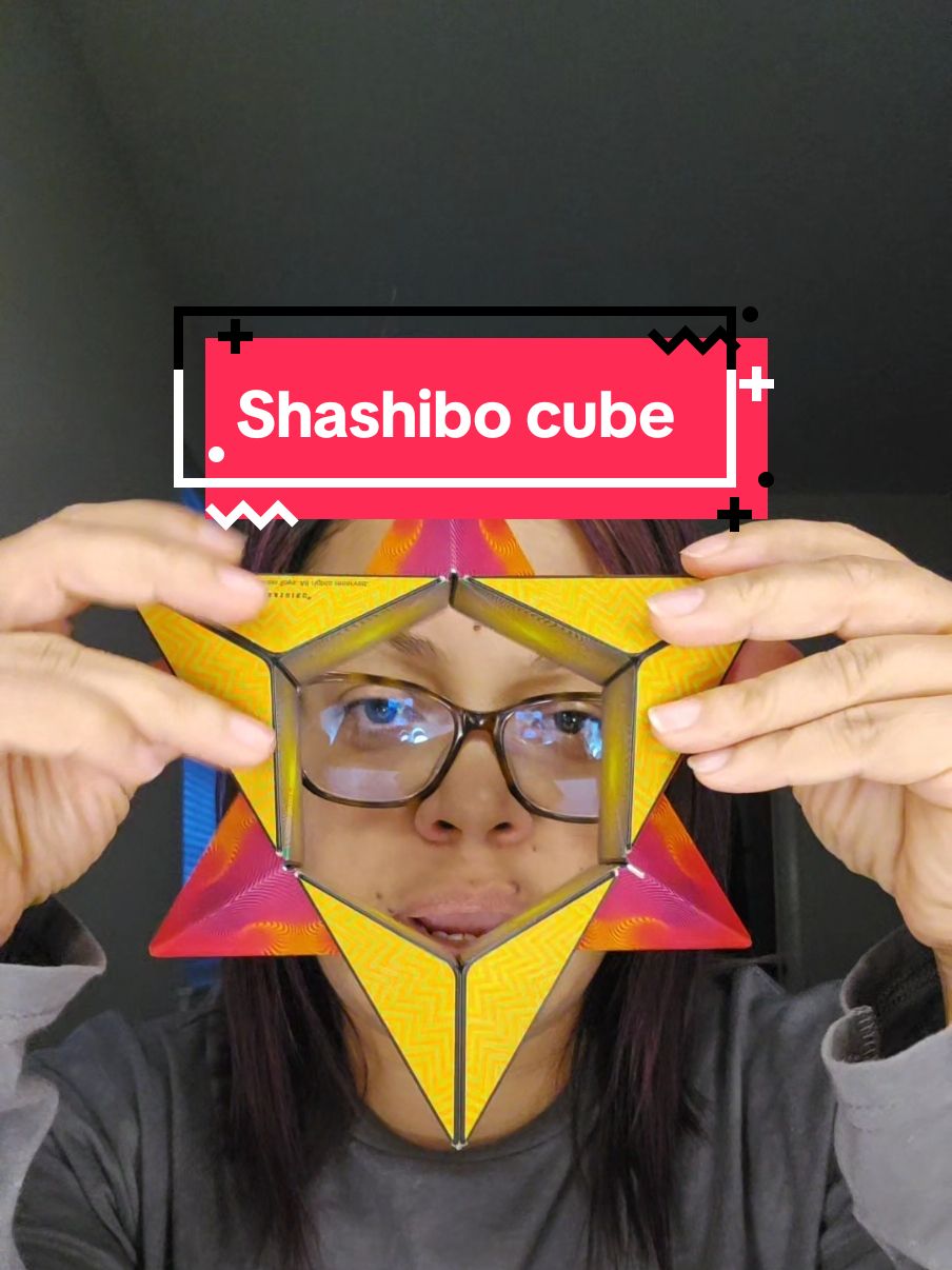 Shashibo Cubes are great to use as a fidget! @FunInMotionToys #fidgettoys #fidget #adhd #toy #puzzle #magnetic #stockingstuffers 