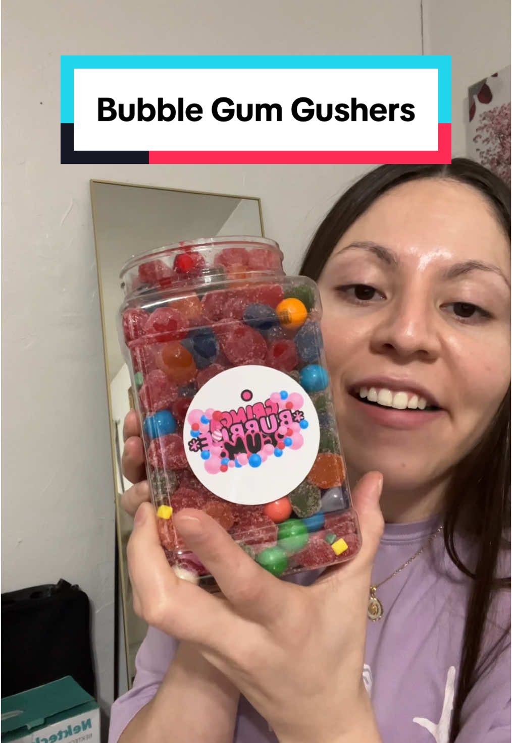 Probando por primera vez los bubble gum gushers.. 😋 Los agarre en tiktok shop, se los dejo abajo en el carrito anaranjado #gushers #bubblegum #bubblegumgushers #candytok #candy #TikTokShop #tiktokshopfinds #treasurefinds #spotlightfinds 