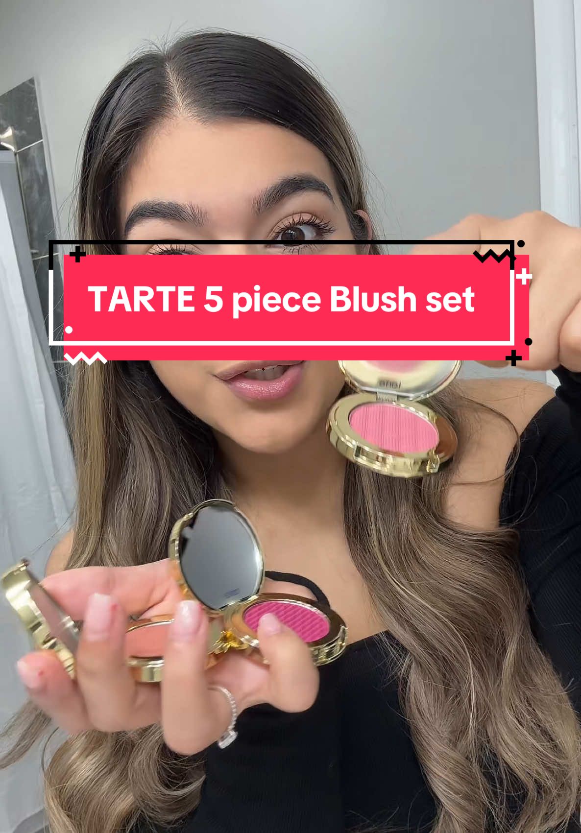 Tarte Blush set is perfect for Christmas gift this hokiday season 💕🎄 #tartecosmetics #tartebundle #tarteblush #blushes #tiktokshopfinds #giftideas #giftsforher 