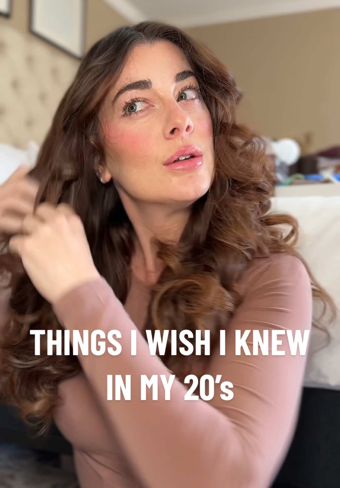 things i wish i knew w/ @TheBeachwaver 🧠 use my code for an additonal 20% off their sale prices: DANIELLEW20 — been using this thing for years and highly recommend to anyone who has trouble curling their hair #beachwaverpartner 