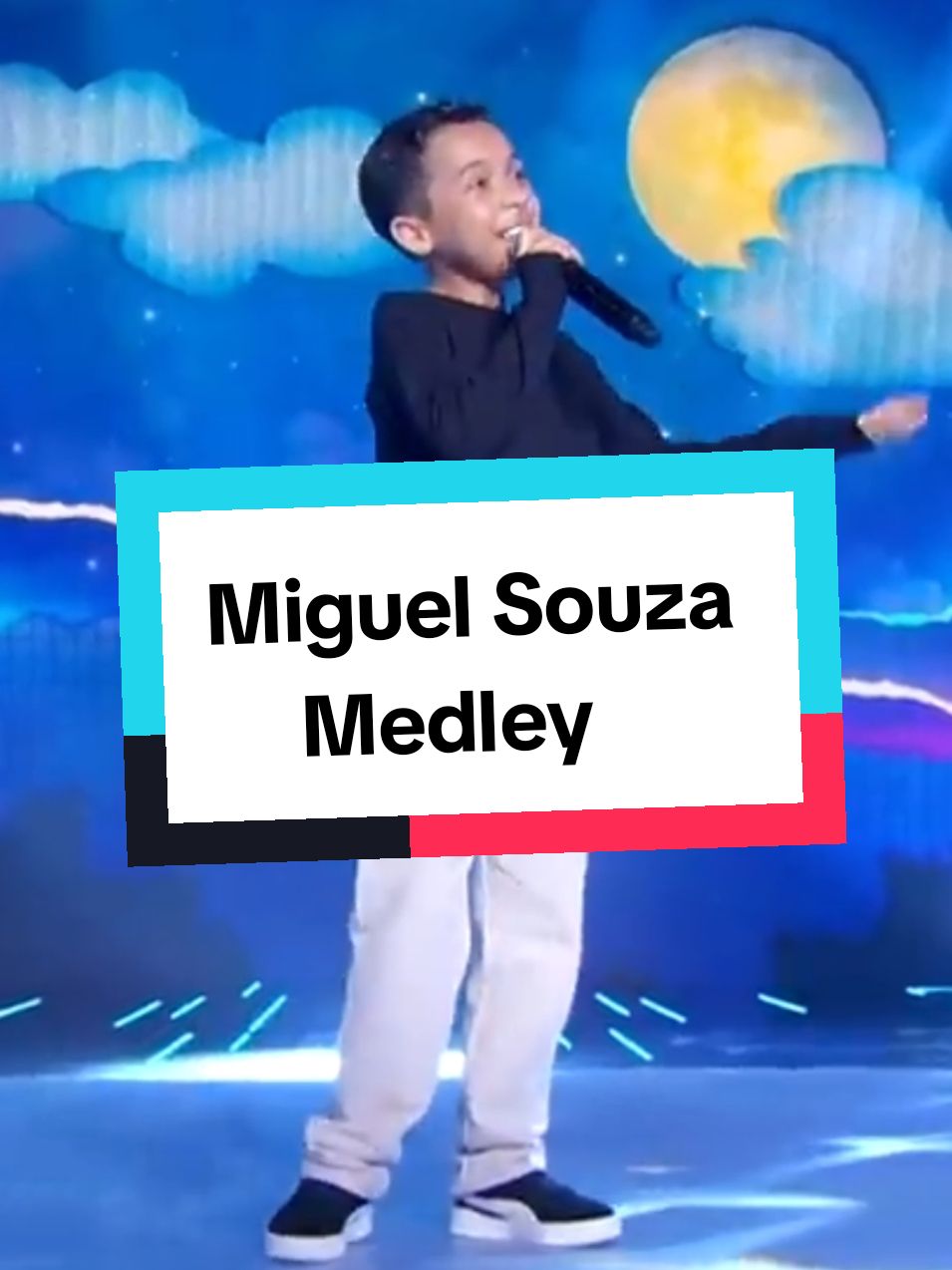 Miguel Souza - Medley  #programasilviosantos  #louvores  #sbt 