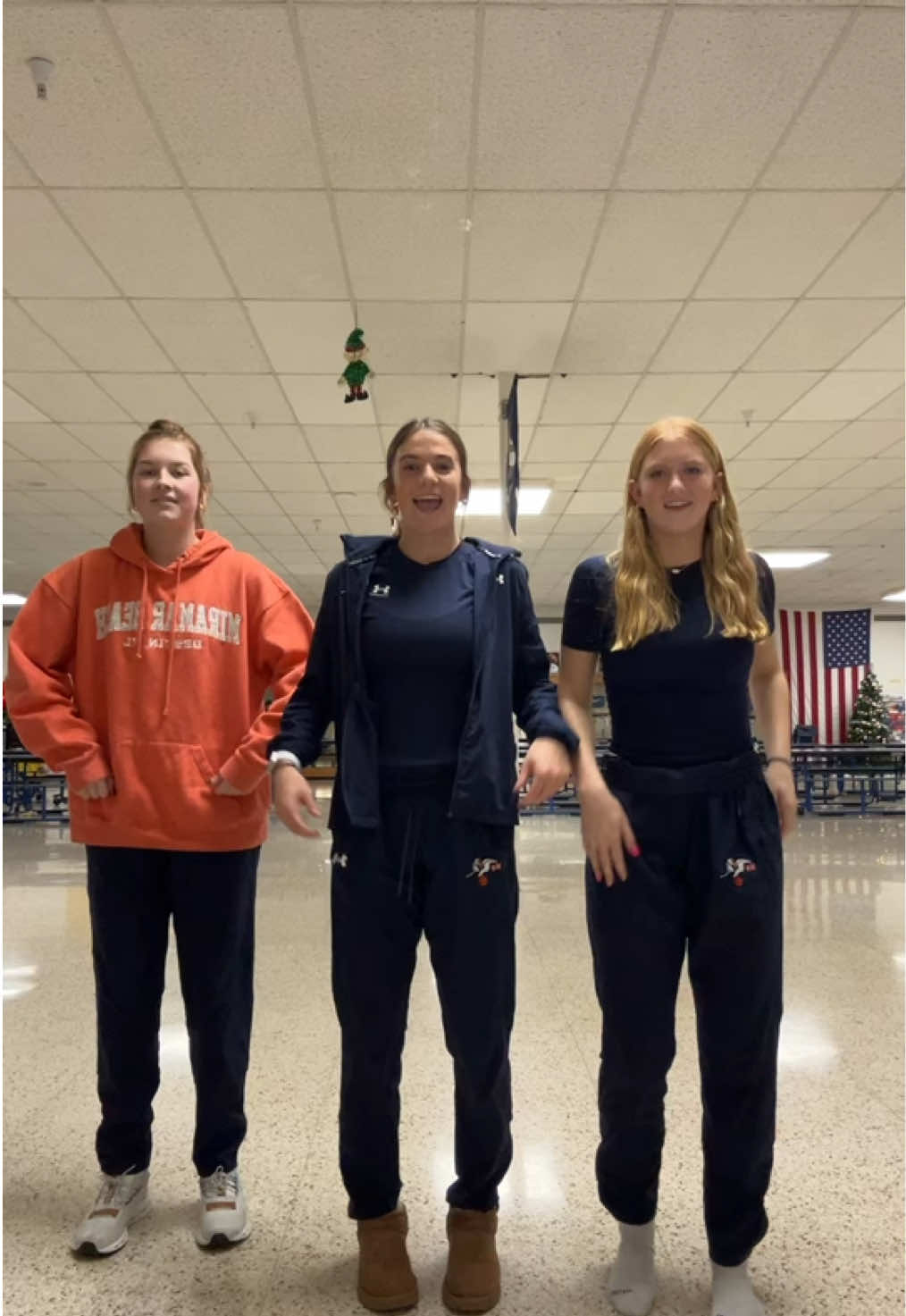 @hannah @anna #basketball #gameday #dance 