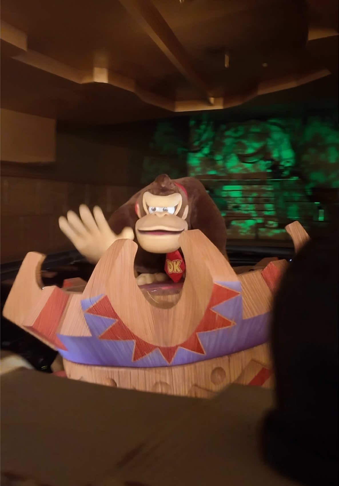 Asi es la nueva atraccion de Nintendo World “Donkey Kong Country”      #donkeykong #nintendoworld #donkeykongcountry #