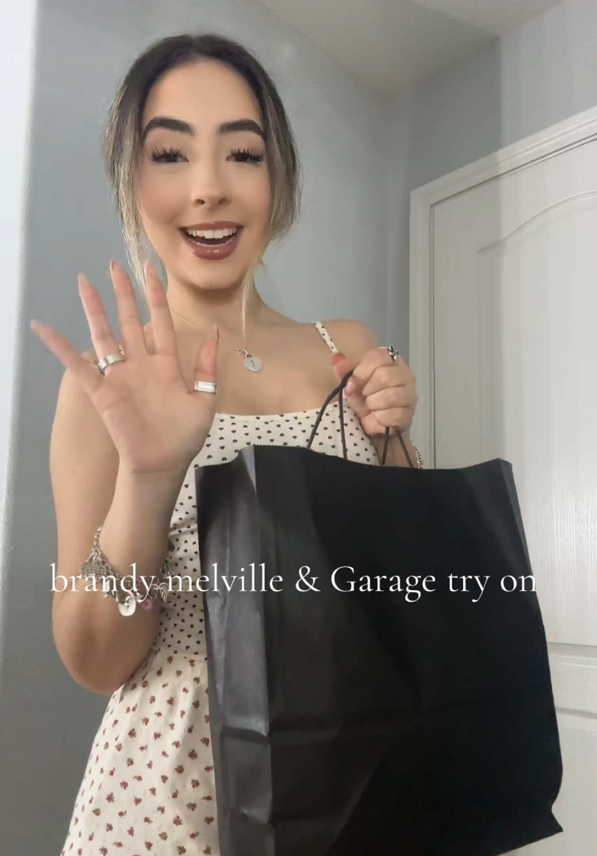 #foryoupage #tryonhaul #brandymelville #garage #outfitinspo 🙈last fit was the cutest !!