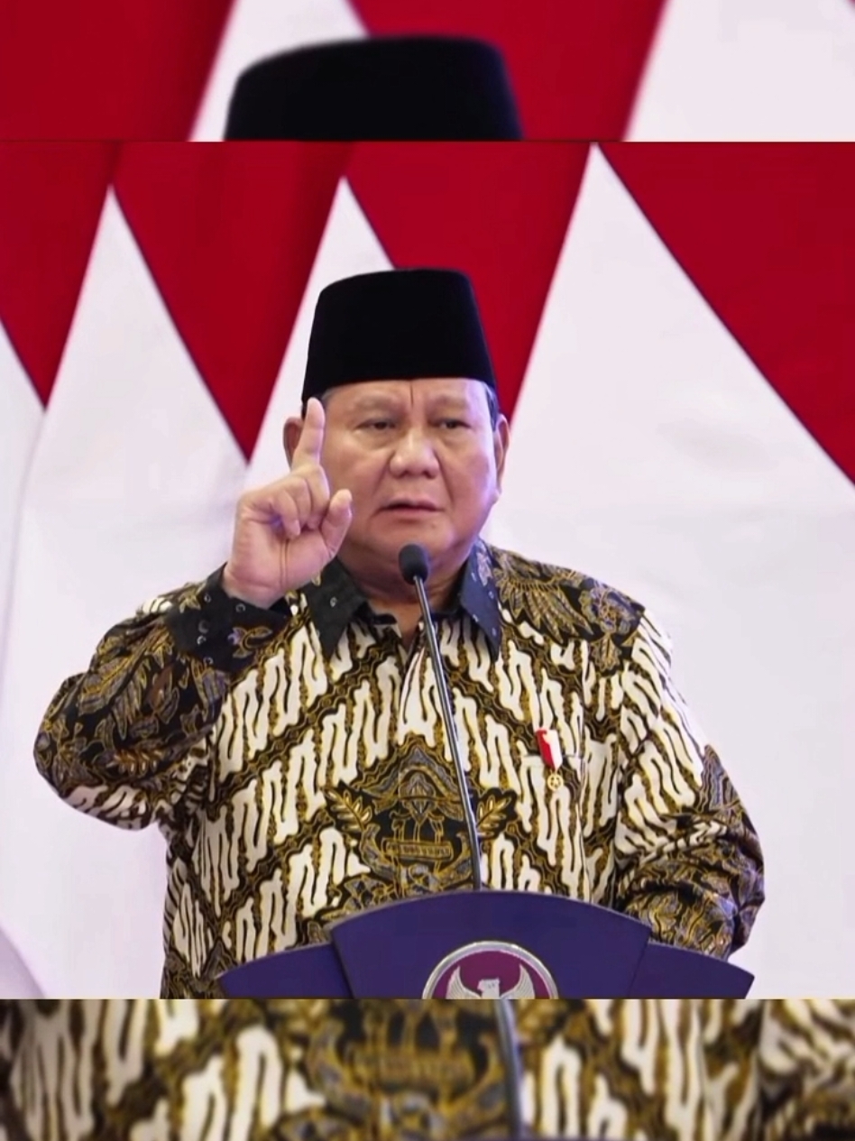 Presiden Prabowo Subianto menyatakan bahwa setiap tahun, sejumlah besar uang beredar di setiap desa melalui program Makan Bergizi Gratis. Ia juga berjanji untuk mendistribusikan perputaran uang yang selama ini terkonsentrasi di Jakarta ke desa-desa, guna meningkatkan kesejahteraan masyarakat. Pernyataan tersebut disampaikan Prabowo dalam acara Penyerahan DIPA dan TKD 2025 serta Peluncuran Katalog Elektronik Versi 6 di Istana Negara, Jakarta, pada Selasa (10/12). #foryou #fyppppppppppppppppppppppp #masukberanda #fyp #prabowopresiden2024  #presidenprabowo #prabowo #prabowogibran #merahputih #prabowogemoy #menteri 